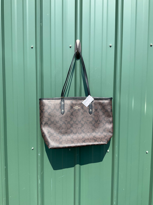 Used Coach Xlarge Leather Handbag 60084-S000807343