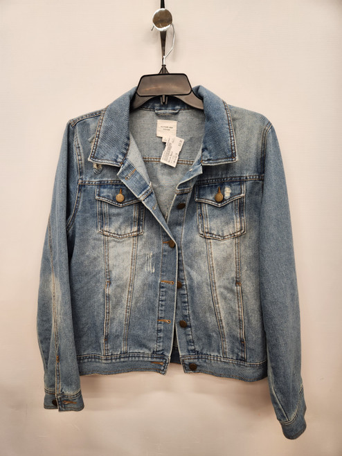 Vist Large View of Product Image Which is Used Active Basic Denim Jacket L-12/14
