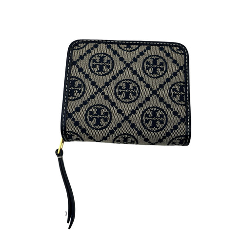 Vist Large View of Product Image Which is Used Tory Burch Leather Wallet