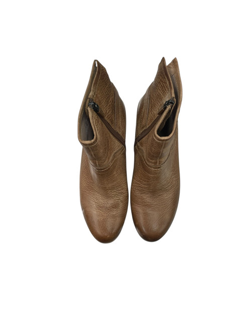 Used Dansko Ankle Boots 6 60069-S000682186 Vist Large View of Product Image Which is Used Dansko Ankle Boots 6
