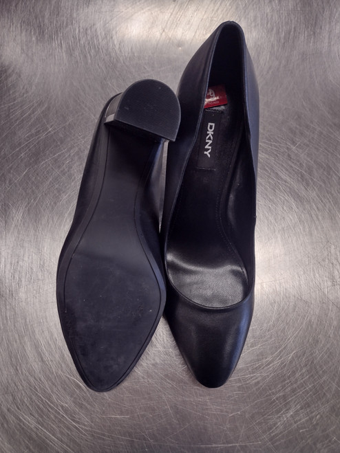 Vist Large View of Product Image Which is Used DKNY High Heels 9