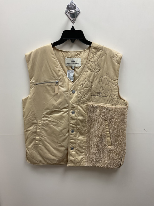Vist Large View of Product Image Which is Used Ugg Australia Heavyweight Vest M-8/10
