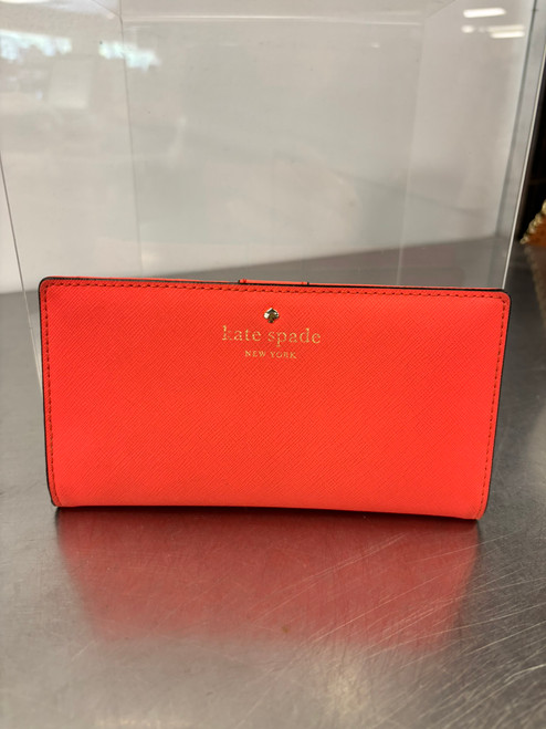 Vist Large View of Product Image Which is Used Kate Spade New York Leather Wallet 60130-S000197178