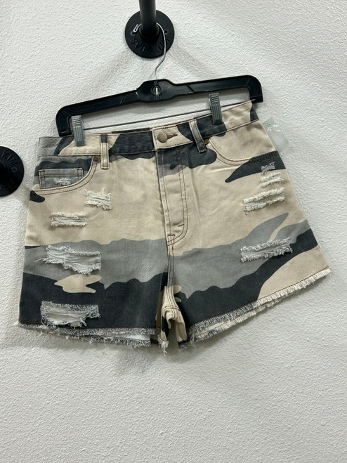 Used Easel Shorts 4-27 60005-S001026251