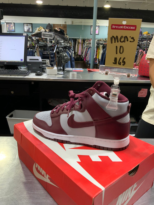 Vist Large View of Product Image Which is Used Unbranded Mens Athletic Shoes 10 60126-S000366973