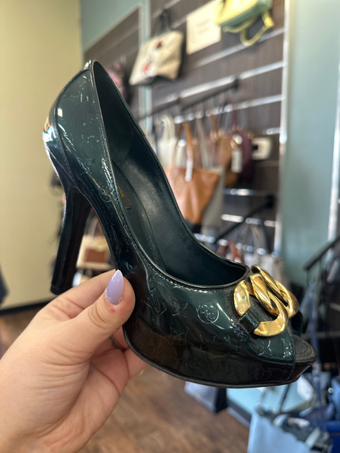 Used Louis Vuitton Low Heels 5.5 60085-S000261578