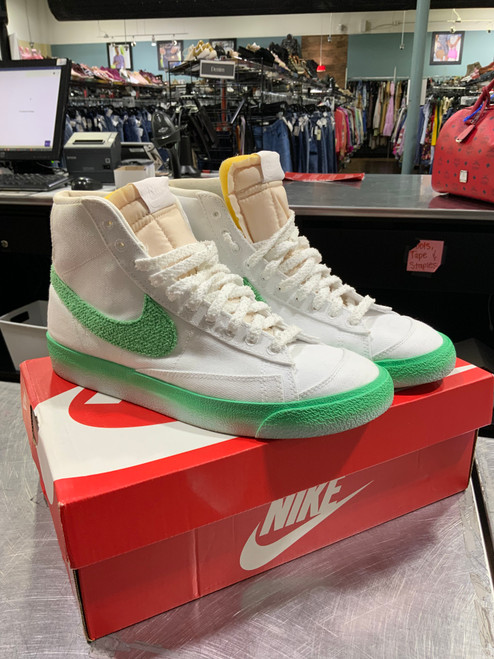Vist Large View of Product Image Which is Used Nike Performance Shoes 10 60126-S000367119