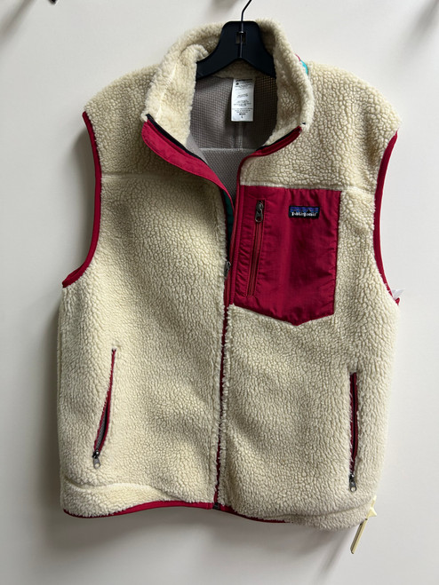 Vist Large View of Product Image Which is Used Patagonia Men's Lightweight Vest L