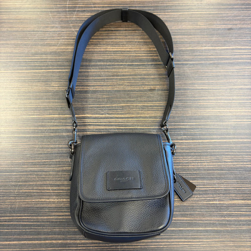 Vist Large View of Product Image Which is Used Coach Small Leather Handbag