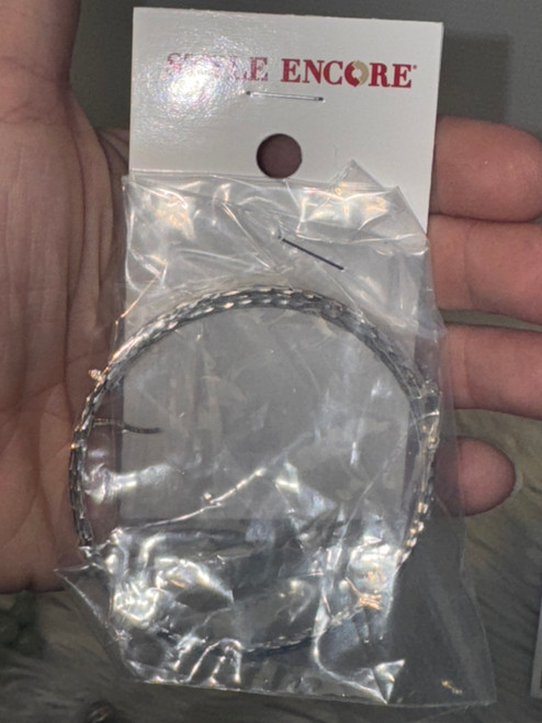 Vist Large View of Product Image Which is Used Unbranded Earrings 60132-S000084597