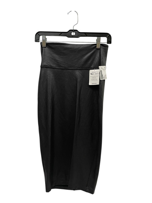 Vist Large View of Product Image Which is Used Spanx Short Skirt 4-27 60069-S000686676