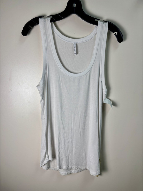 Vist Large View of Product Image Which is Used Z Supply Tank Top S-4/6