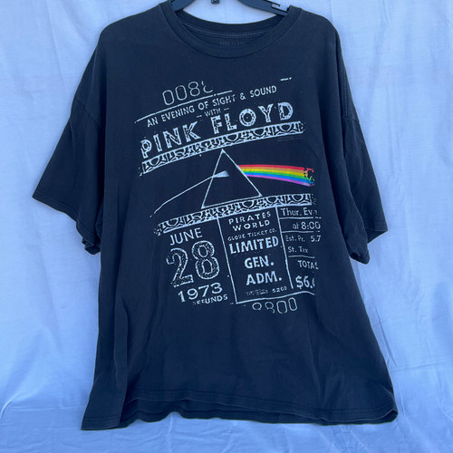 Vist Large View of Product Image Which is Used Unbranded Mens T-Shirt XXL