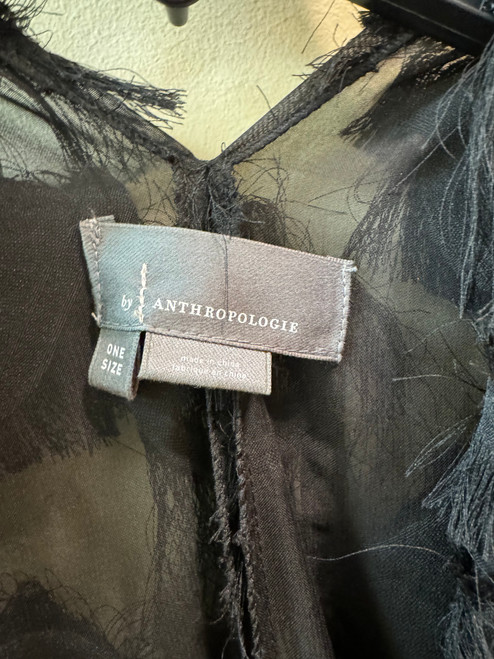 Vist Large View of Product Image Which is Used Anthropologie Short Sleeve Top M-8/10