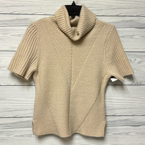 Vist Large View of Product Image Which is Used Unbranded Short Sleeve Sweater M-8/10