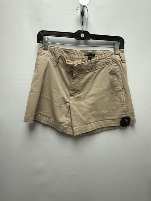 Vist Large View of Product Image Which is Used Gap Shorts 4-27