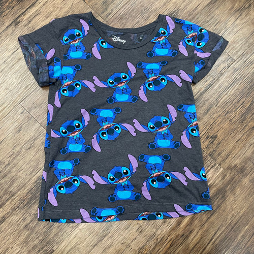 Vist Large View of Product Image Which is Used Disney T-Shirt S-4/6