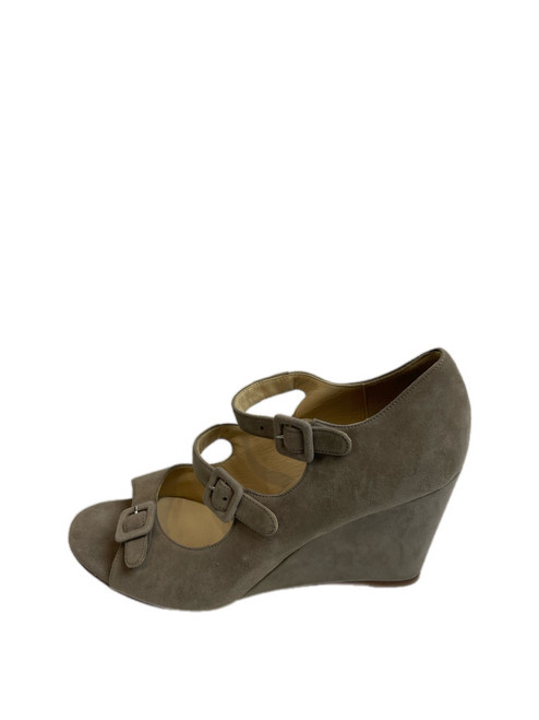 Vist Large View of Product Image Which is Used Marvin K High Heels 9.5