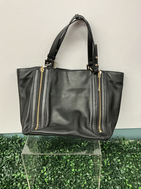 Vist Large View of Product Image Which is Used Pour La Victoire Xlarge Leather Handbag