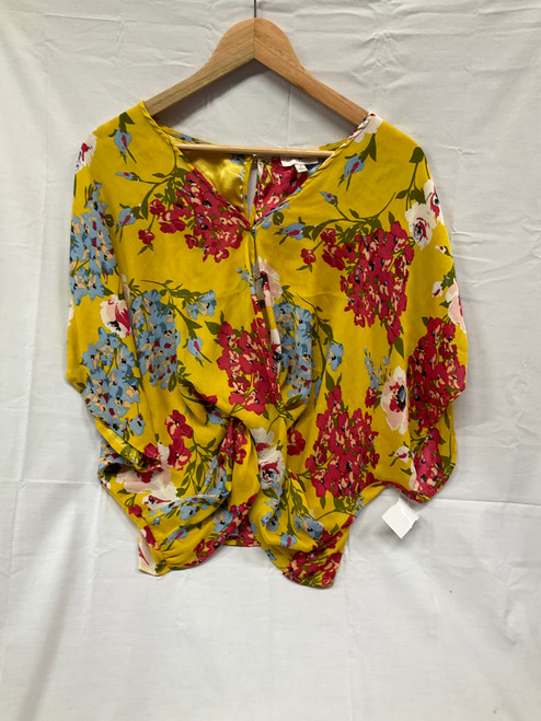 Vist Large View of Product Image Which is Used Umgee Short Sleeve Top S-4/6