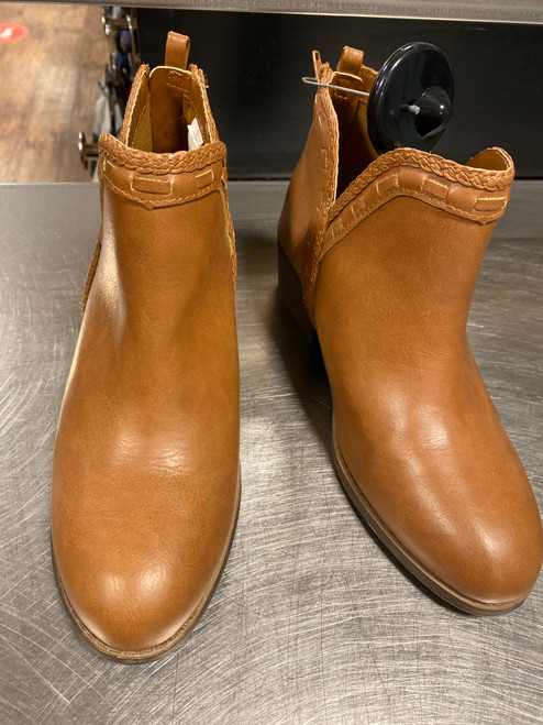 Vist Large View of Product Image Which is Used Joe Fresh Ankle Boots 5