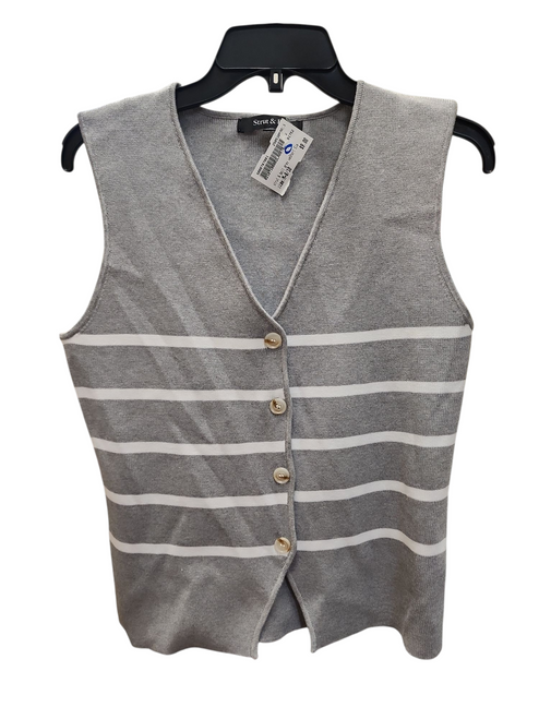 Vist Large View of Product Image Which is Used Unbranded Short Sleeve Sweater M-8/10