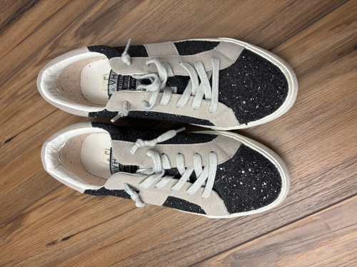 Vist Large View of Product Image Which is Used Unbranded Casual Shoes 9