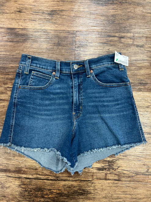 Vist Large View of Product Image Which is Used Levi's Shorts P 10-30 60076-S000762227