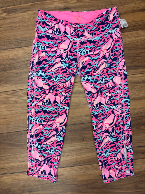 Vist Large View of Product Image Which is Used Lilly Pulitzer Active Capri M 8-10/28-30