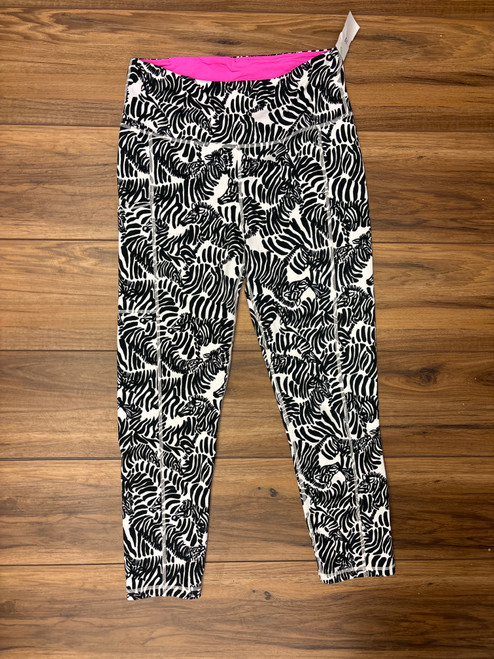 Vist Large View of Product Image Which is Used Lilly Pulitzer Active Capri M 8-10/28-30