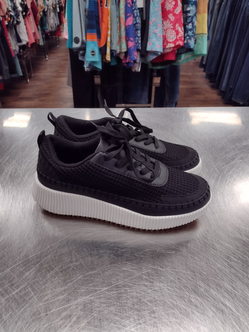 Used La Sheelah Casual Shoes 9 60112-S000416728
