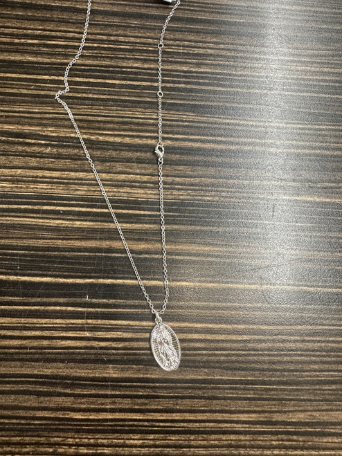 Vist Large View of Product Image Which is Used Unbranded Necklace