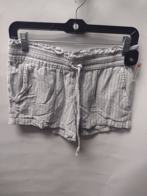 Vist Large View of Product Image Which is Used Loft Shorts 2-26