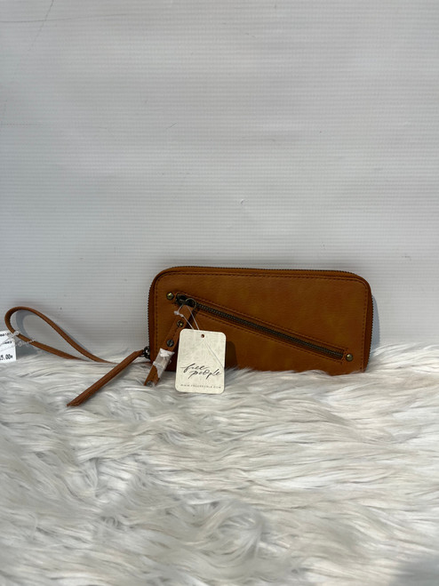 Vist Large View of Product Image Which is Used Fp One Wallet 60132-S000091156