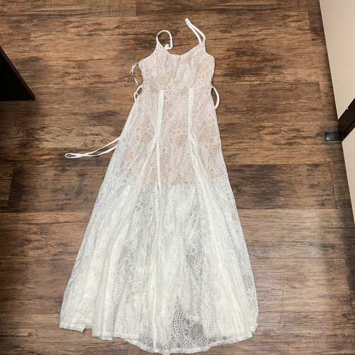 Vist Large View of Product Image Which is Used selfie Leslie  Long Dress B S-4/6 60004-S000614482