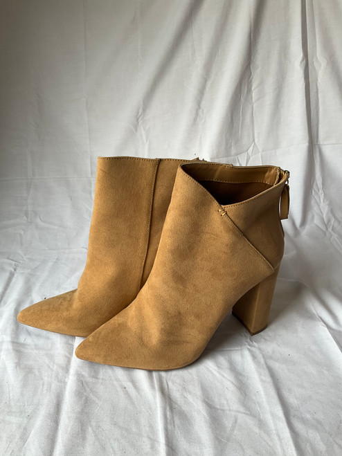 Used Qupid Ankle Boots 10 60045-S000749256 Vist Large View of Product Image Which is Used Qupid Ankle Boots 10