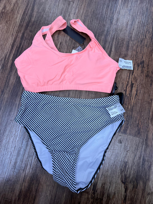 Vist Large View of Product Image Which is Used Unbranded Swimwear M 8-10/28-30