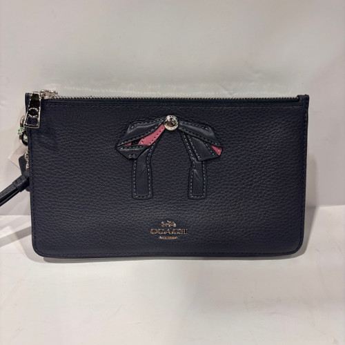 Vist Large View of Product Image Which is Used Coach Leather Wristlet