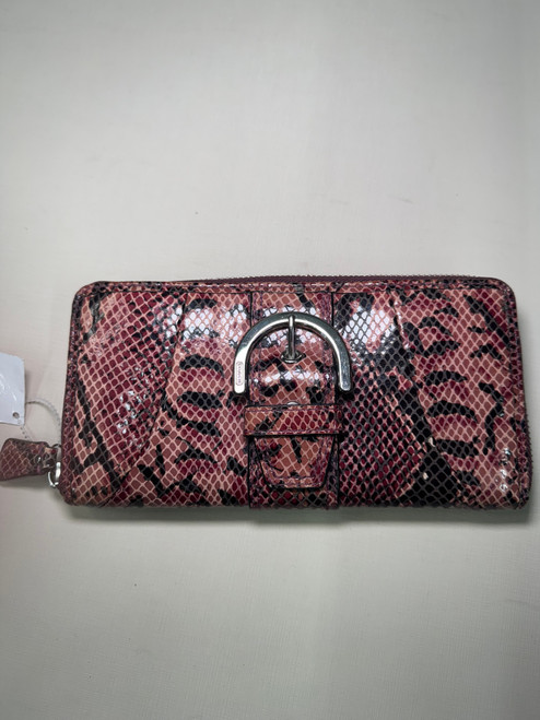 Used Coach Wallet 60006-S001087567 Vist Large View of Product Image Which is Used Coach Wallet