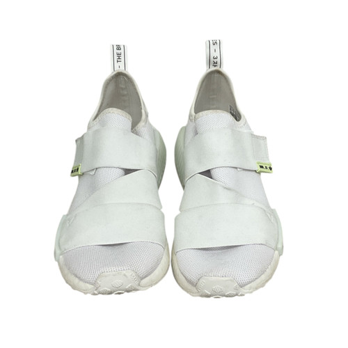 Vist Large View of Product Image Which is Used Adidas Casual Shoes 6.5