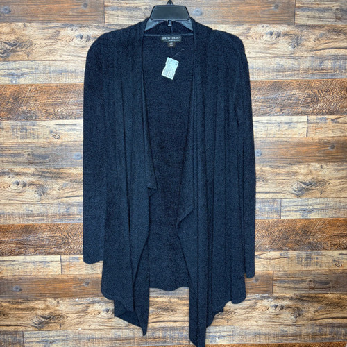 Vist Large View of Product Image Which is Used Barefoot Dreams Short Light Jacket S-4/6