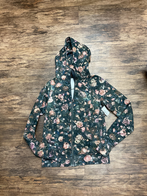 Vist Large View of Product Image Which is Used Lululemon Athletica Active Sweatshirt S-4/6 60004-S000615186