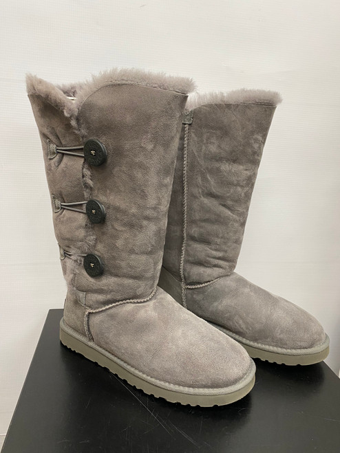 Used Ugg Australia Tall Boots 9 60072-S000497297 Vist Large View of Product Image Which is Used Ugg Australia Tall Boots 9