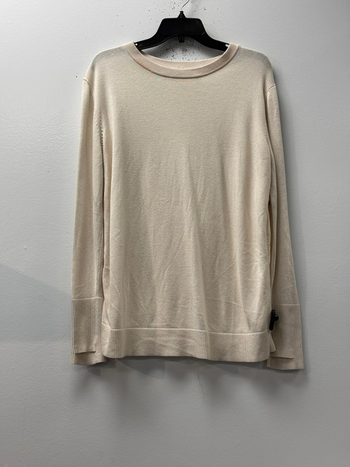Vist Large View of Product Image Which is Used Lululemon Athletica Active Long Sleeve L-12/14