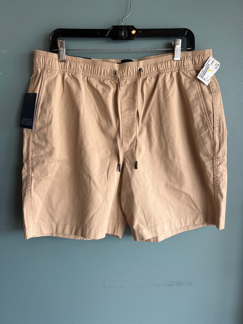 Vist Large View of Product Image Which is Used Gap Mens Shorts L 60039-S000717899