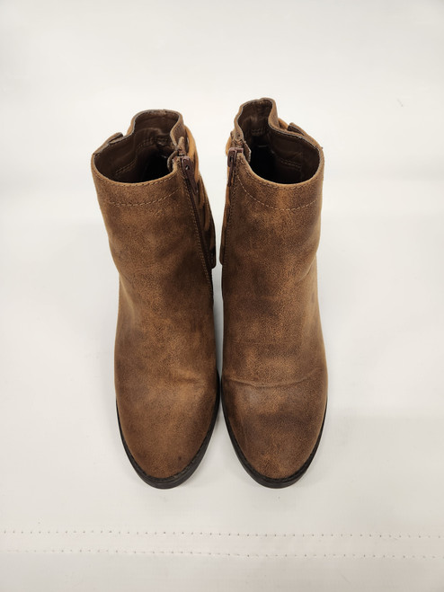 Vist Large View of Product Image Which is Used Candie's Ankle Boots 9