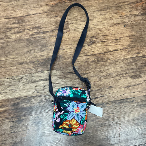 Vist Large View of Product Image Which is Used Vera Bradley Small Handbag 60004-S000616786