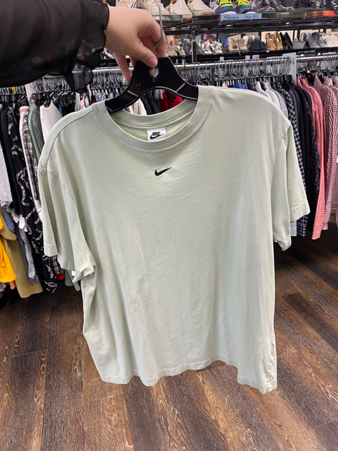 Vist Large View of Product Image Which is Used Nike T-Shirt F M-8/10 60119-S000091070