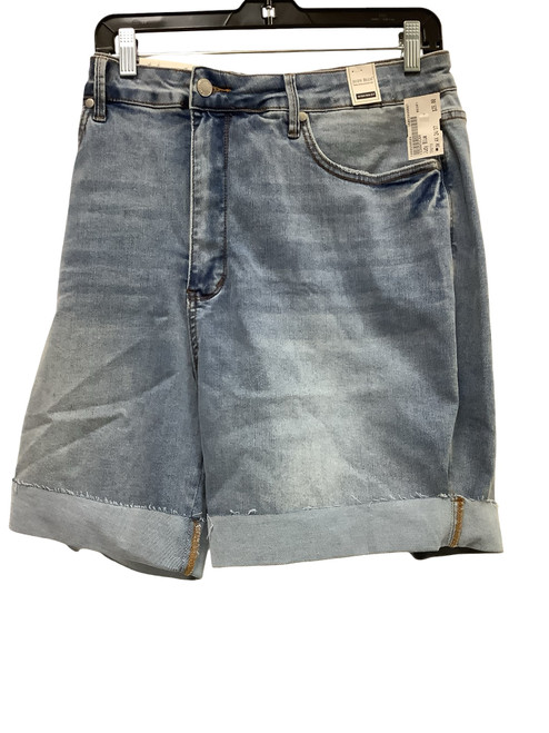 Vist Large View of Product Image Which is Used Judy Blue Shorts 4X 24/37