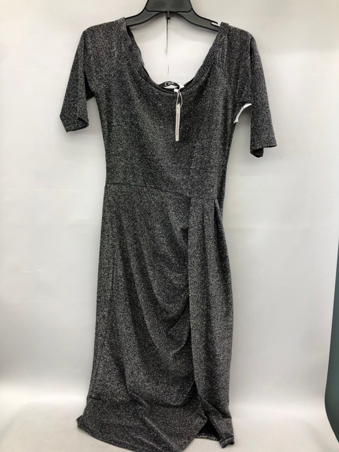 Vist Large View of Product Image Which is Used Unbranded Long Dress B M-8/10